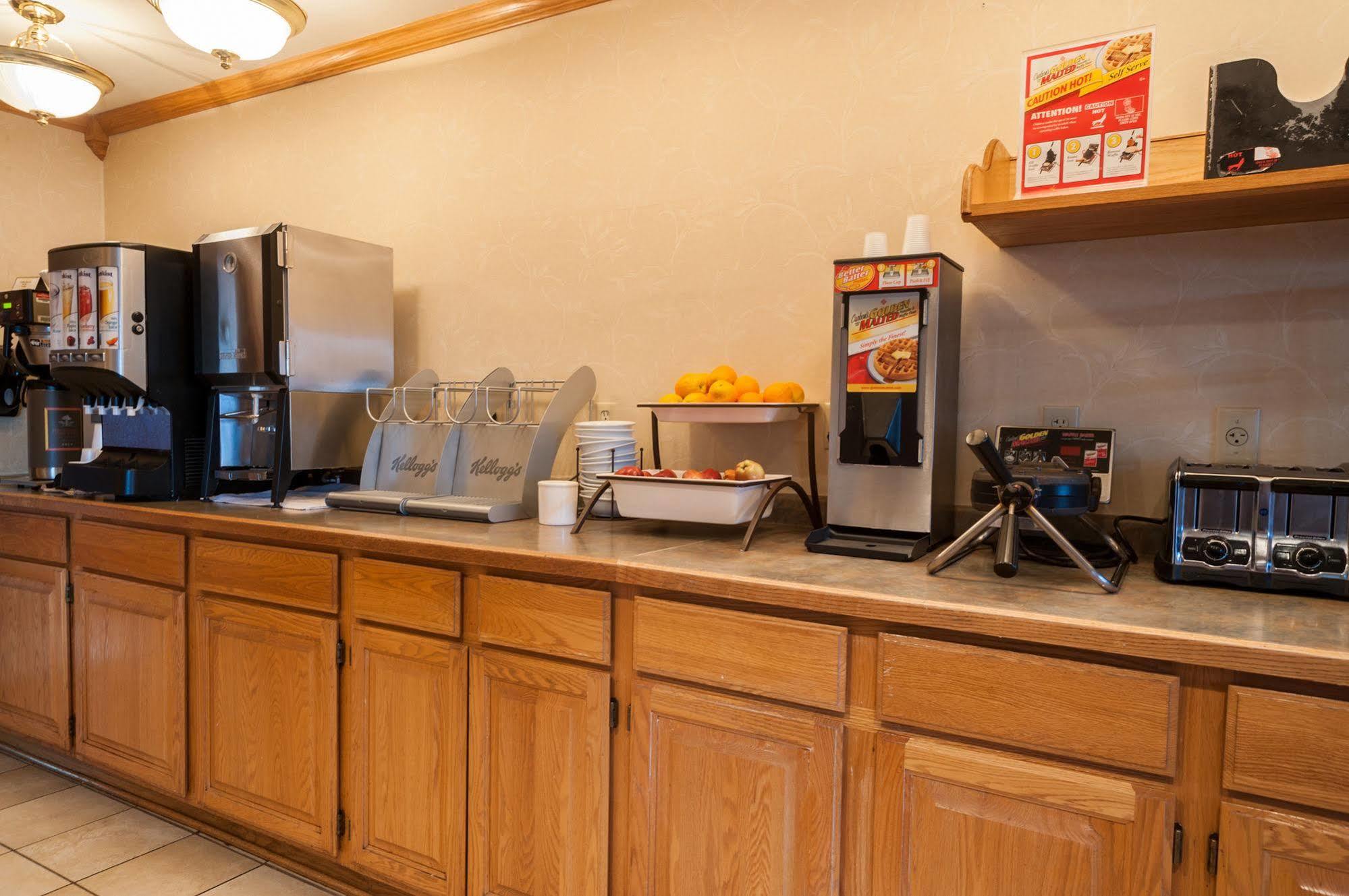Country Inn & Suites By Radisson, Milwaukee Airport, Wi Εξωτερικό φωτογραφία