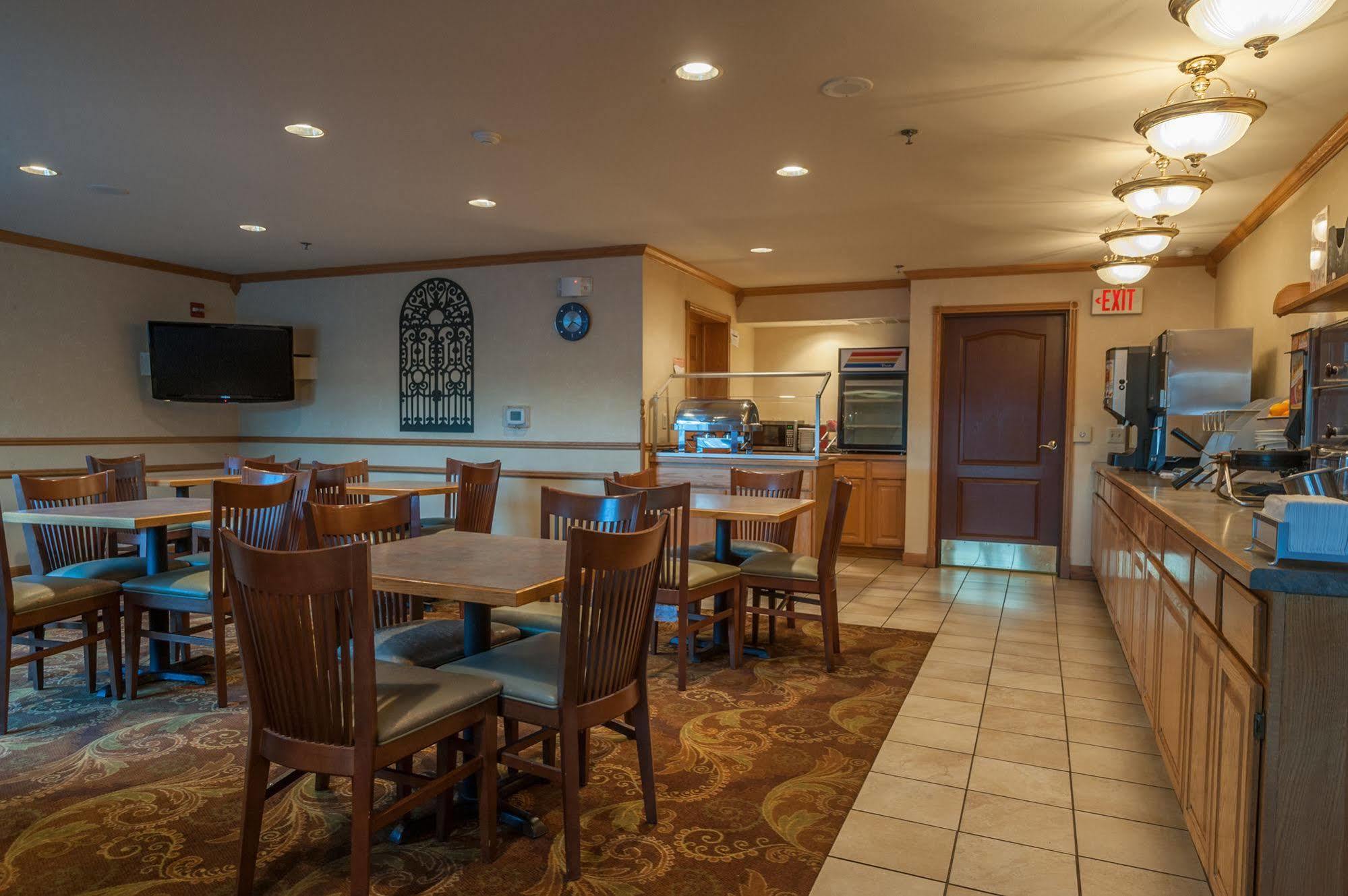 Country Inn & Suites By Radisson, Milwaukee Airport, Wi Εξωτερικό φωτογραφία